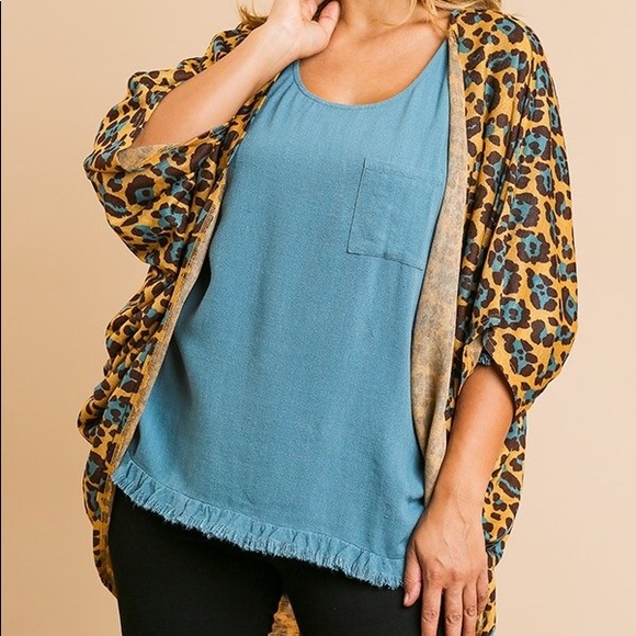 ⭐️⭐️last one⭐️⭐️umgee plus animal print kimono 1X - Picture 2 of 7